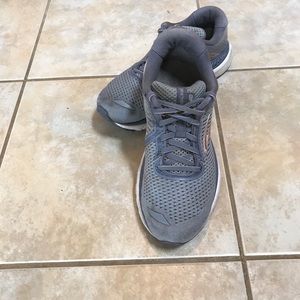 Brook’s Adrenaline 20, women’s 8.5 wide